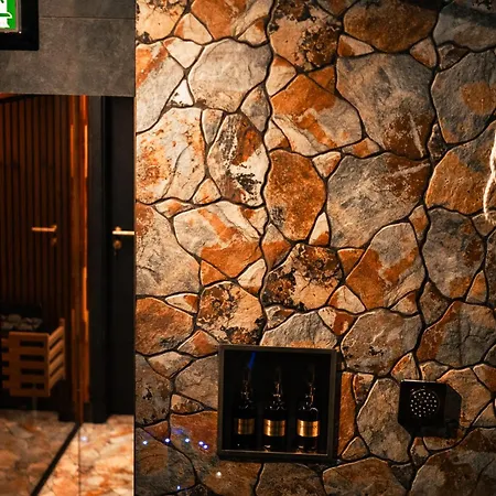 Bed & Breakfast Coco Private Jacuzzi Center 3*