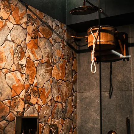 Coco Private Jacuzzi Center Praha