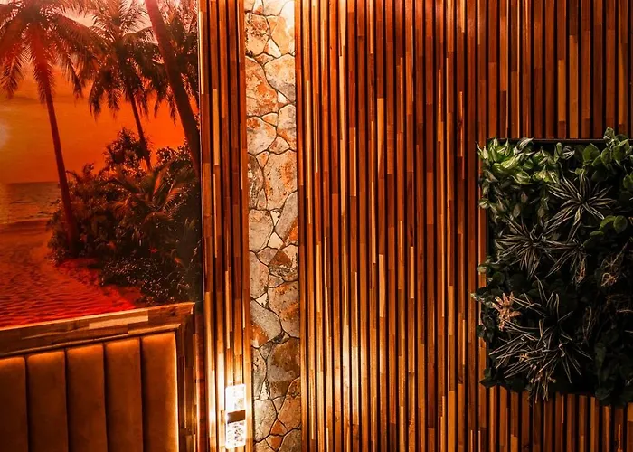Coco Private And Jacuzzi Center Отель типа 