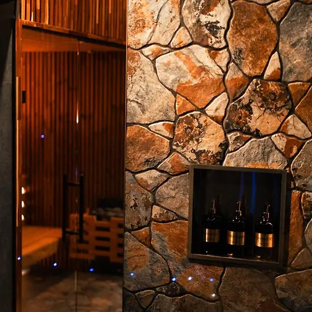 Coco Private And Jacuzzi Center