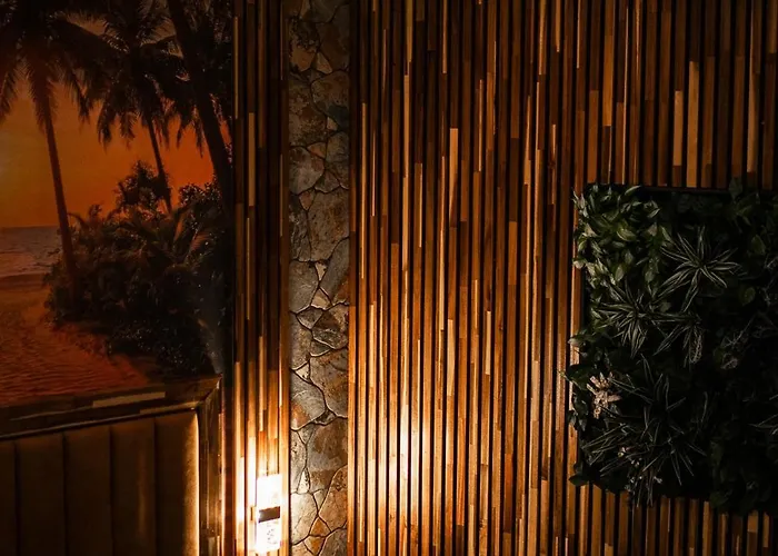 Coco Private And Jacuzzi Center Prague
